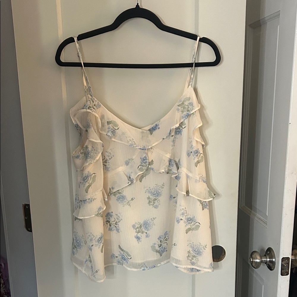 LOFT Floral Ruffle Cream Top - Picture 1 of 4